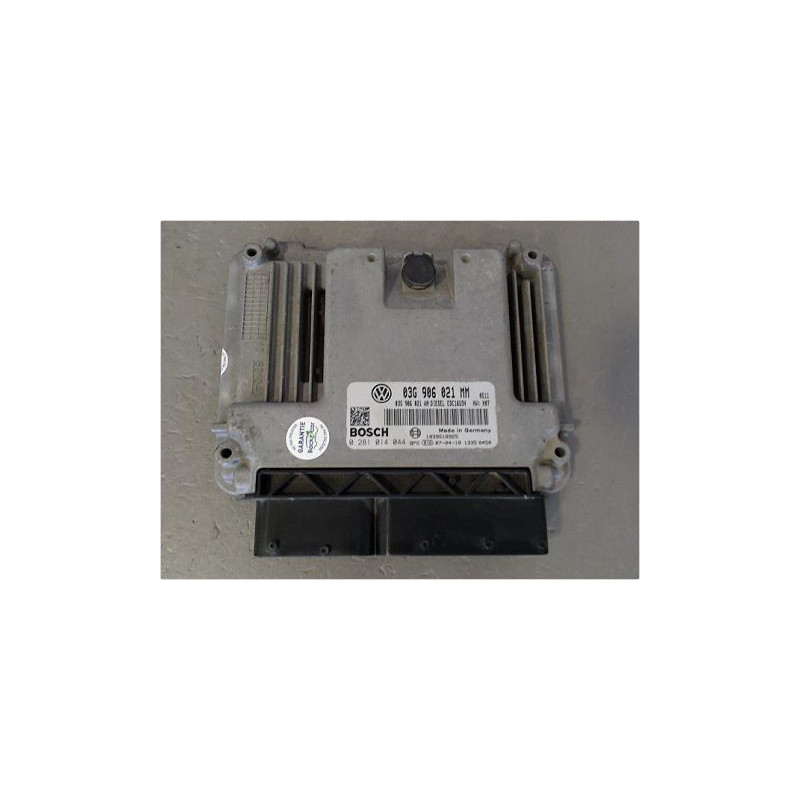 CALCULATEUR MOTEUR VOLKSWAGEN TOURAN