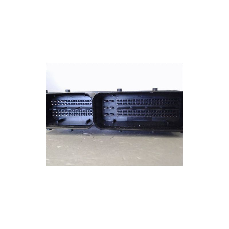 CALCULATEUR MOTEUR VOLKSWAGEN TOURAN