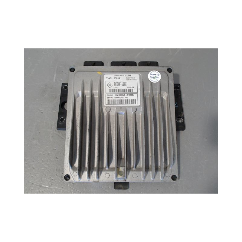 CALCULATEUR MOTEUR RENAULT CLIO