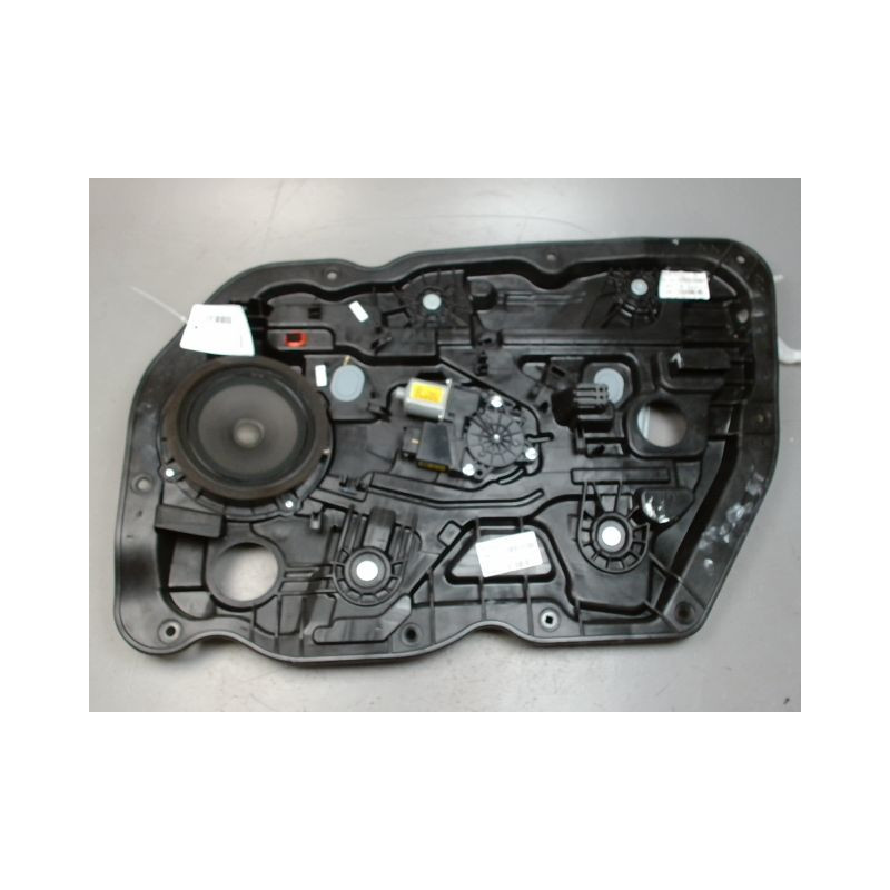 MECANISME+MOTEUR LEVE-GLACE AVANT DROIT KIA CEE-D