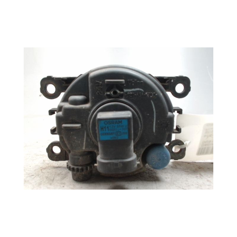 PHARE ANTIBROUILLARD AVANT GAUCHE DACIA DUSTER 2010-