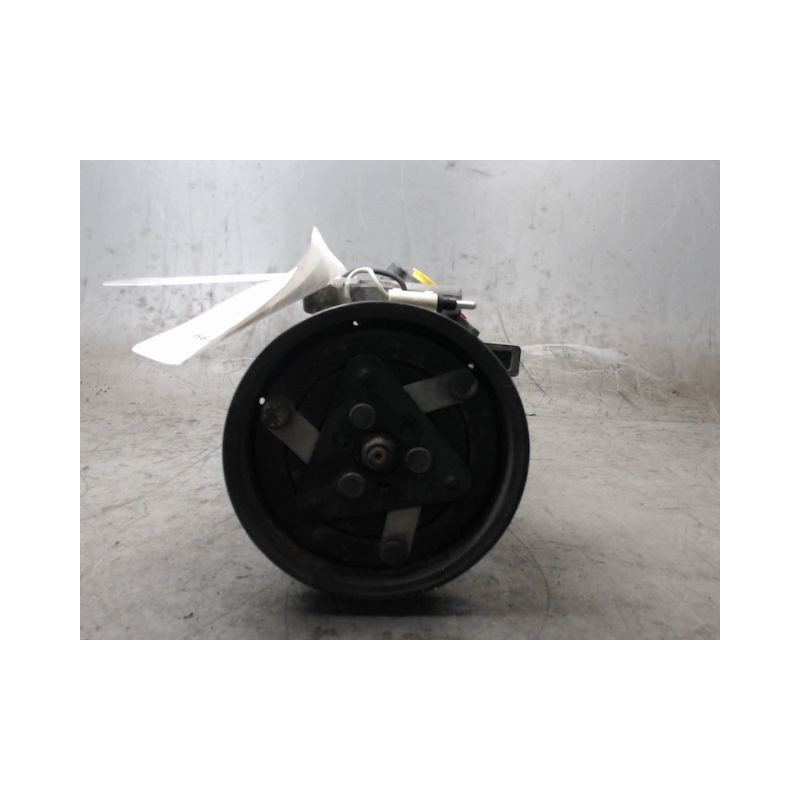COMPRESSEUR AIR CONDITIONNE RENAULT CLIO II PH.2 01-06