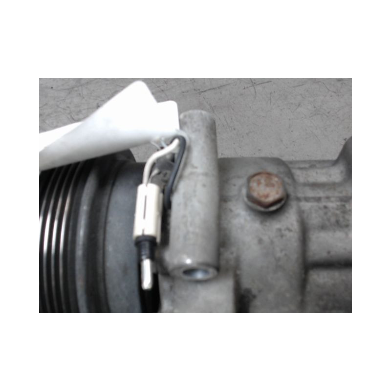COMPRESSEUR AIR CONDITIONNE RENAULT CLIO II PH.2 01-06