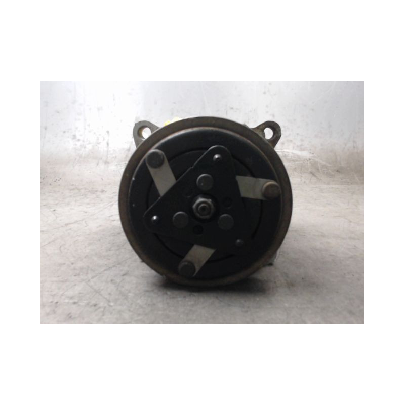 COMPRESSEUR AIR CONDITIONNE PEUGEOT 307 BREAK 02-05
