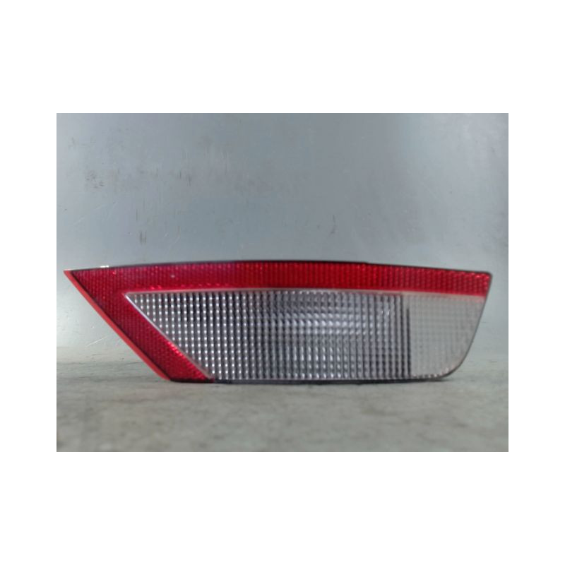 FEU RECUL DROIT FORD FOCUS 2008-
