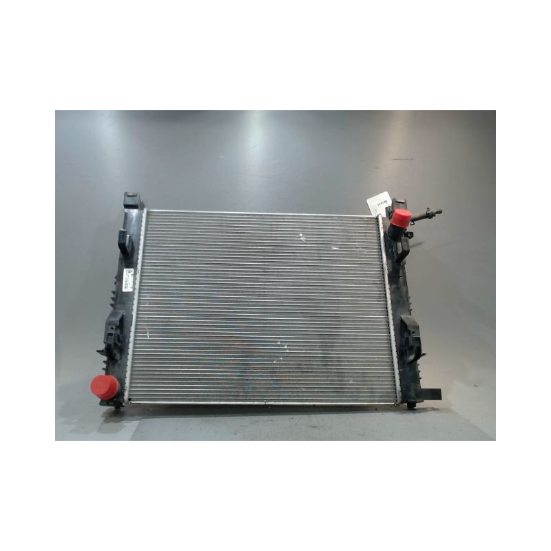 RADIATEUR DACIA SANDERO