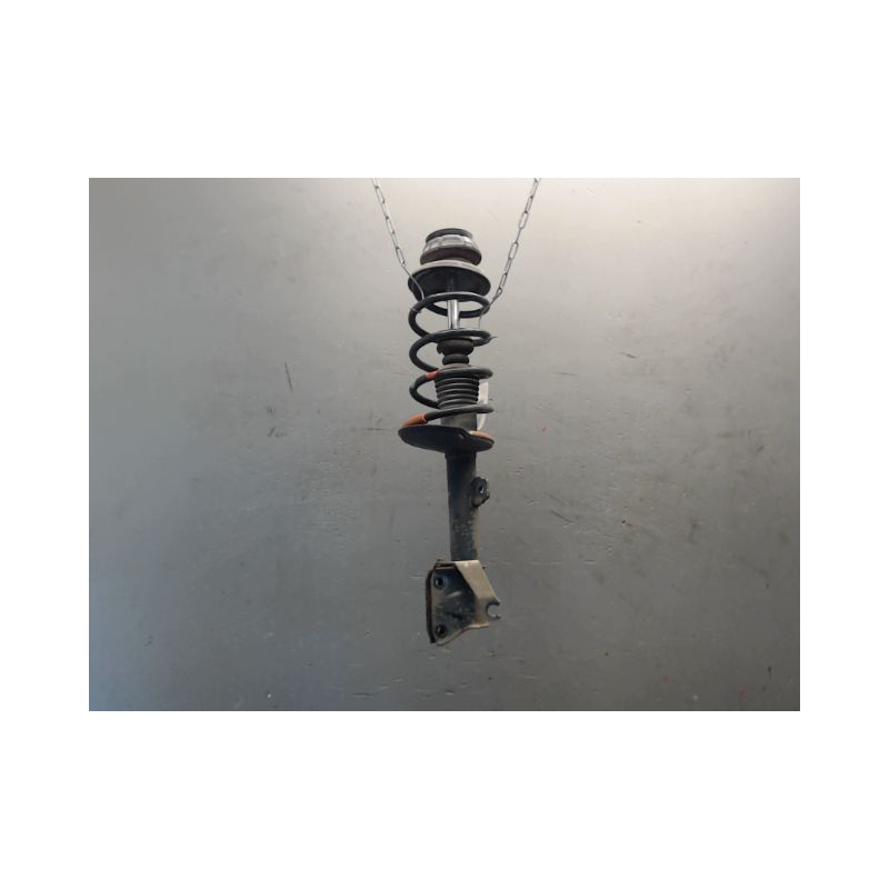 AMORTISSEUR AVANT DROIT DACIA DUSTER
