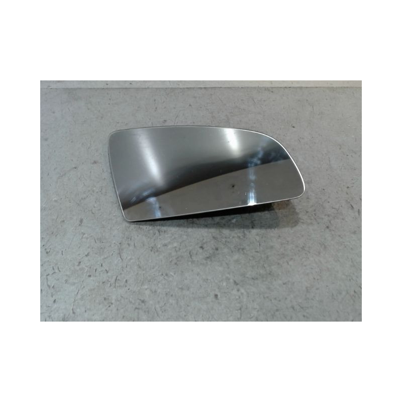 GLACE RETROVISEUR EXT D AUDI A4