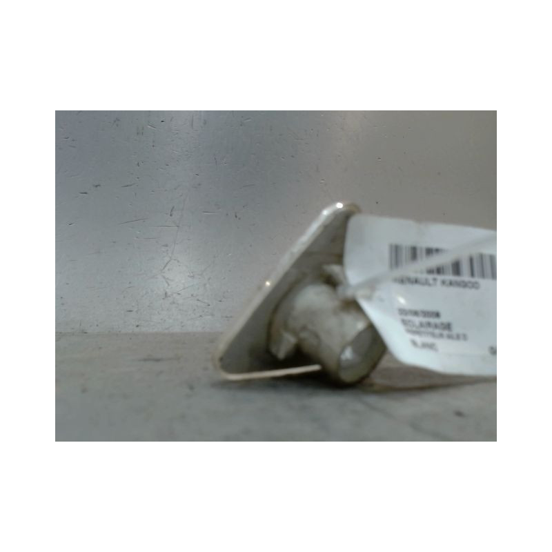 REPETITEUR AILE DROIT RENAULT KANGOO