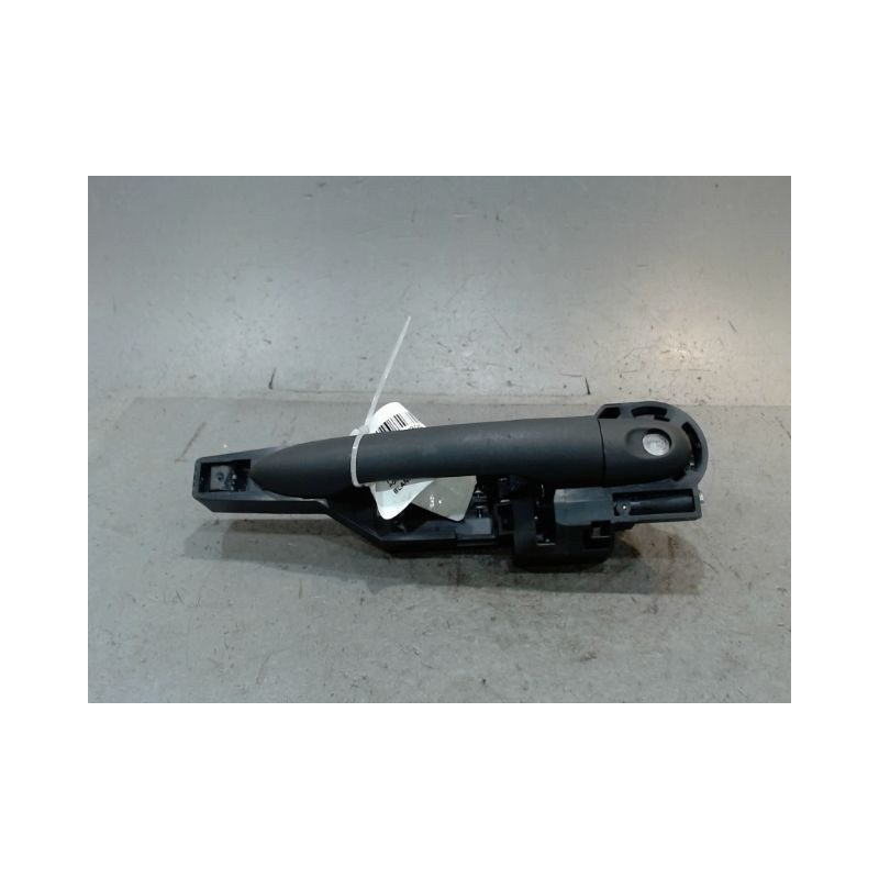 POIGNEE EXTERIEURE PORTE AVANT GAUCHE RENAULT KANGOO