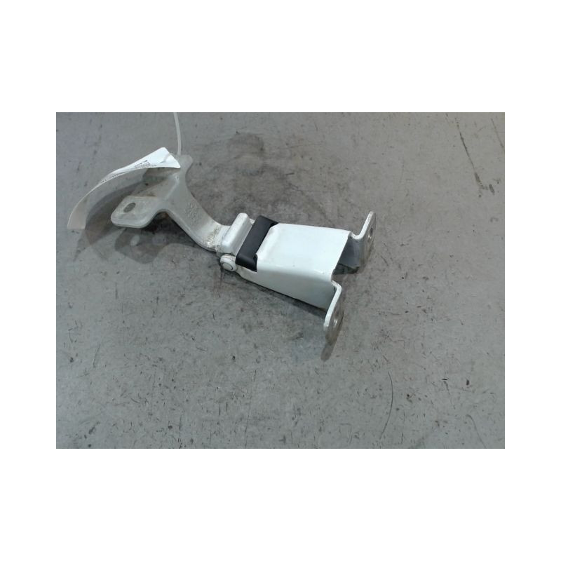 CHARNIERE INF PORTE BATTANTE ARD RENAULT KANGOO