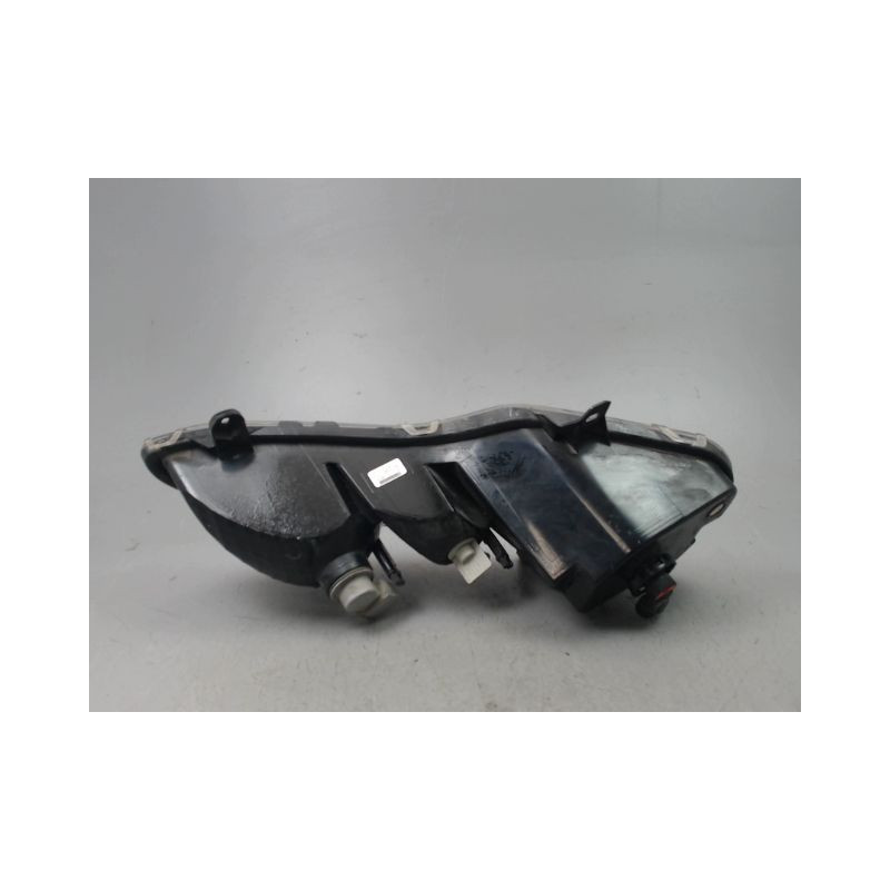 PHARE ANTIBROUILLARD AVANT DROIT FORD KUGA