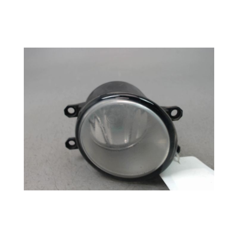 PHARE ANTIBROUILLARD AVANT DROIT TOYOTA AVENSIS BREAK 2006-
