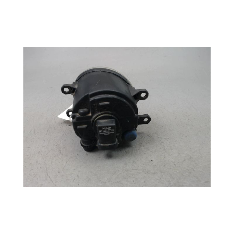 PHARE ANTIBROUILLARD AVANT DROIT TOYOTA AVENSIS BREAK 2006-