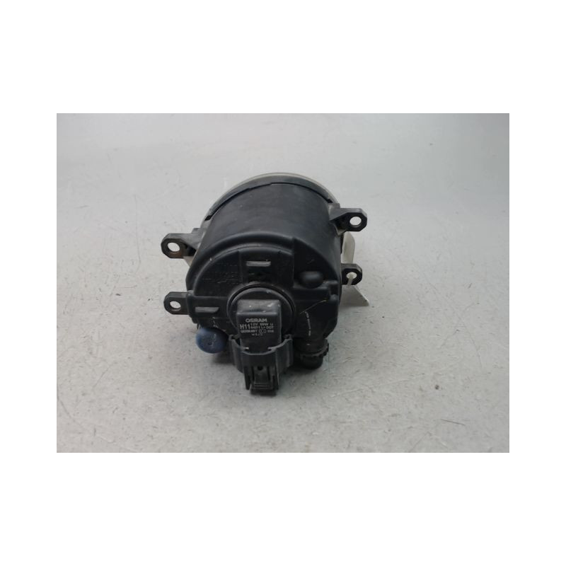 PHARE ANTIBROUILLARD AVANT GAUCHE TOYOTA AVENSIS BREAK 2006-