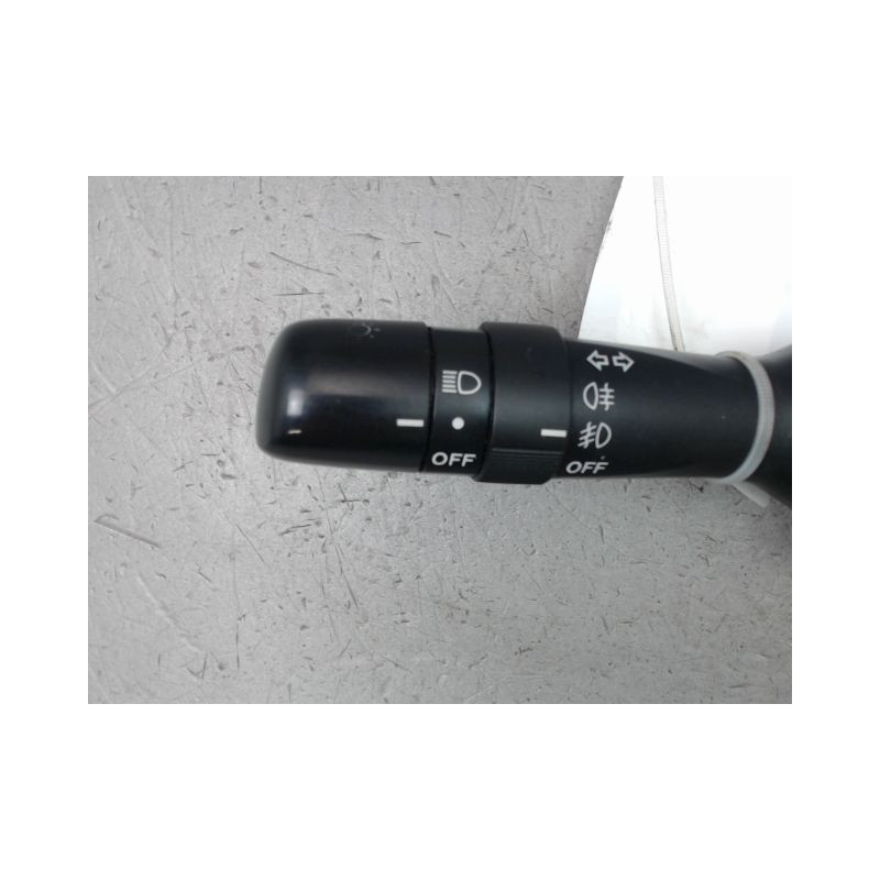 COMMANDE ECLAIRAGE TOYOTA PRIUS 2004-
