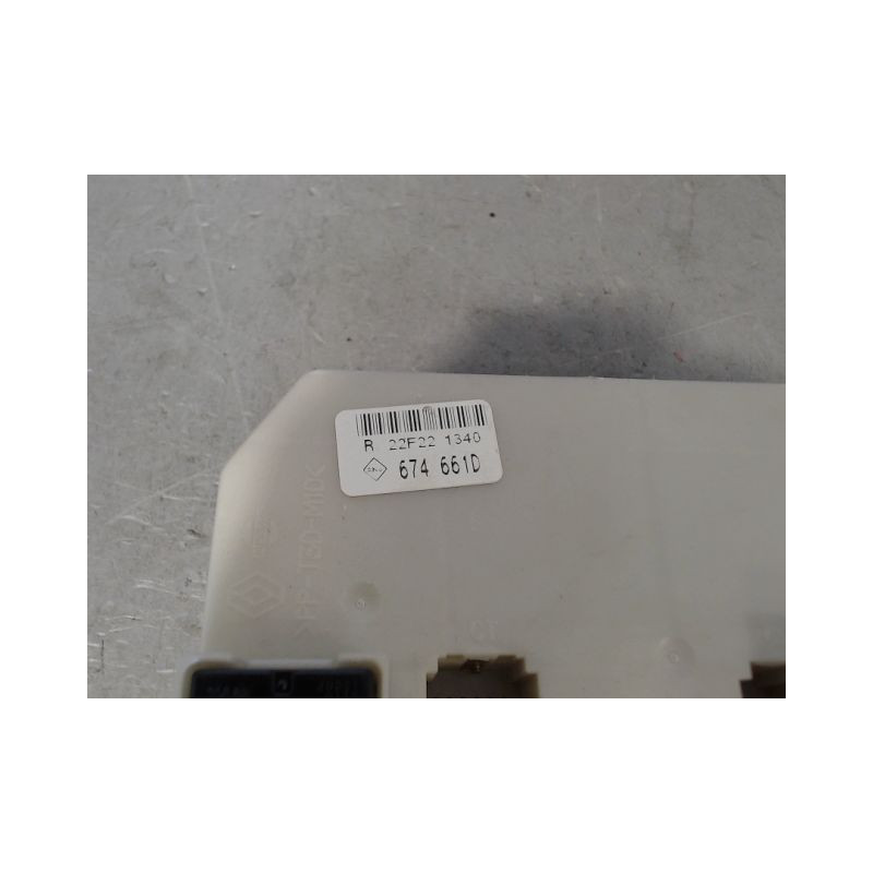 BOITE A FUSIBLES RENAULT MODUS