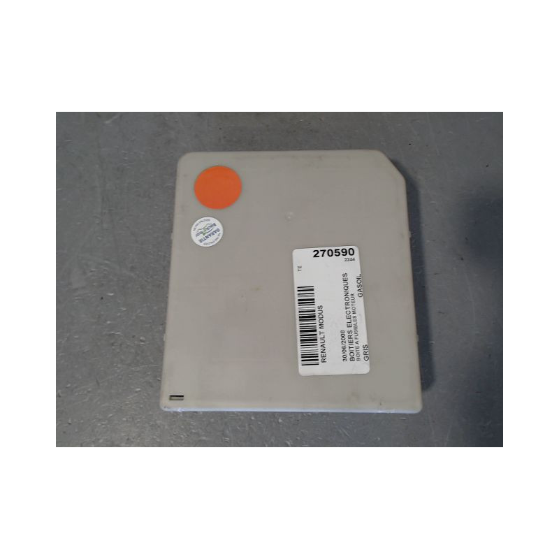 BOITE A FUSIBLES RENAULT MODUS
