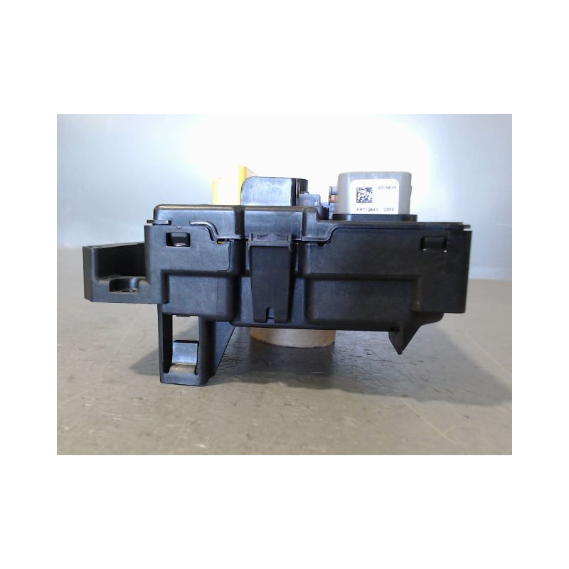 BOITE A FUSIBLES CITROEN C3