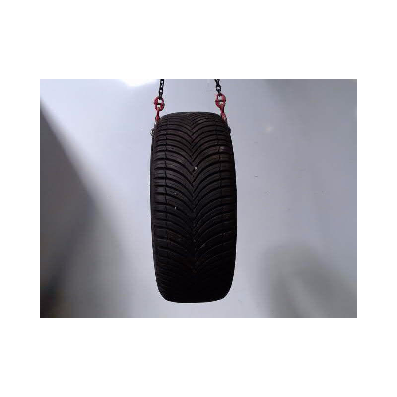 Pneu KLEBER QUADRAXER SUV 215 55 18 99 V