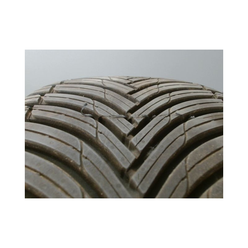 Paire de pneus KLEBER QUADRAXER 3 215 45 17 91 W