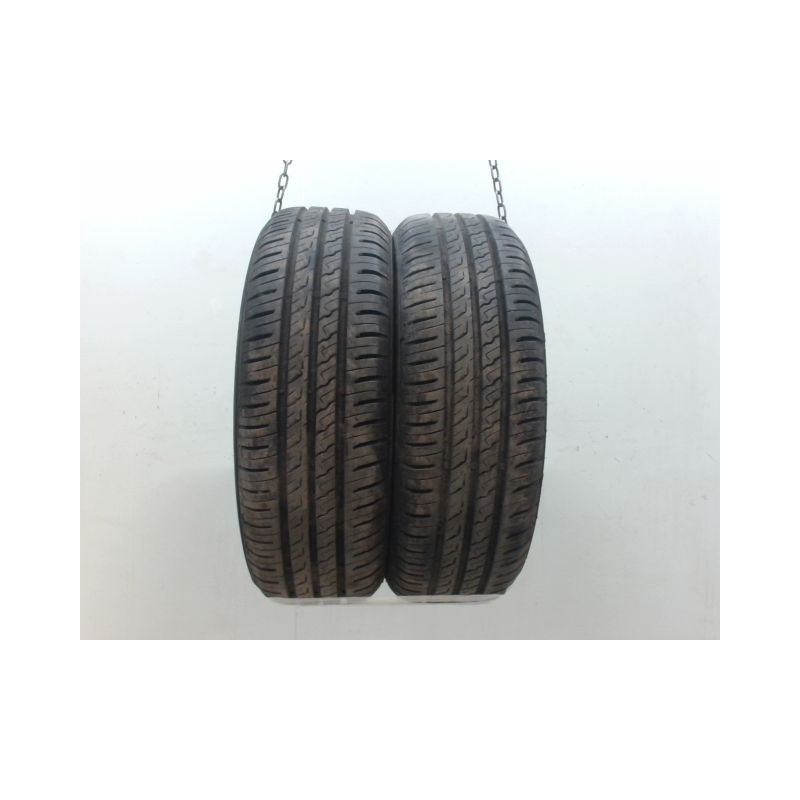 Paire de pneus BARUM BRAVURIS 5 HM 185 60 15 88 H