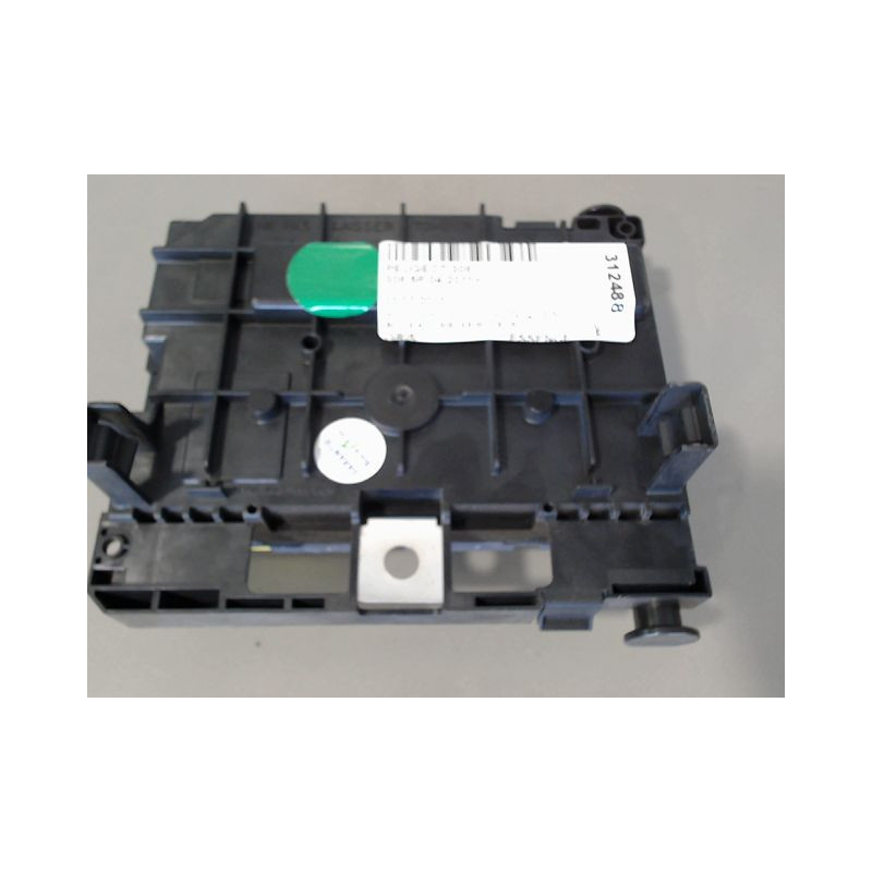BOITE A FUSIBLES PEUGEOT 308 2011-