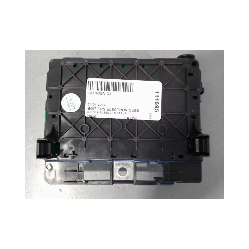 BOITE A FUSIBLES CITROEN C3