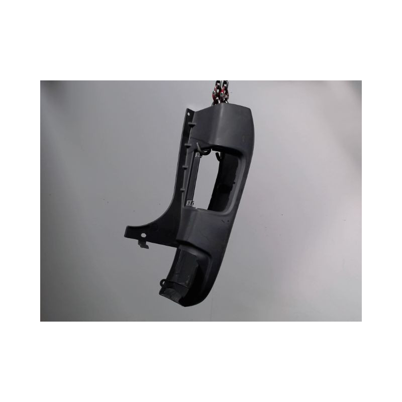CROSSE ARRIERE DROIT RENAULT TRAFIC