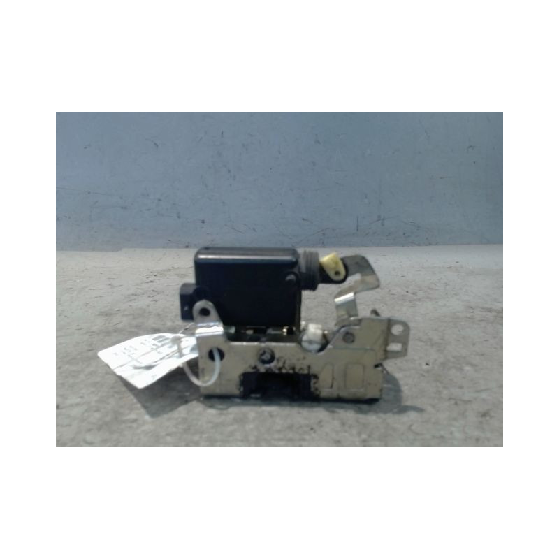 SYSTEME CONDAMNATION AVANT DROIT DACIA LOGAN 4 P 05-08
