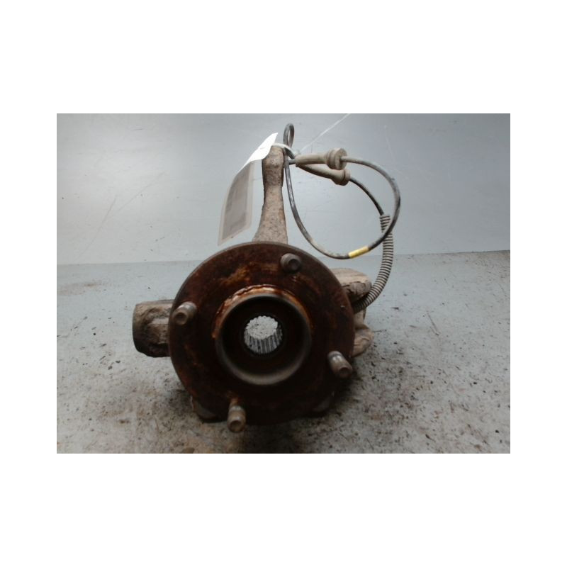 PIVOT AVANT DROIT FORD FIESTA 2005-