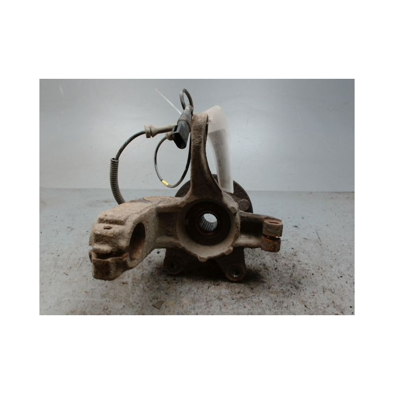 PIVOT AVANT DROIT FORD FIESTA 2005-