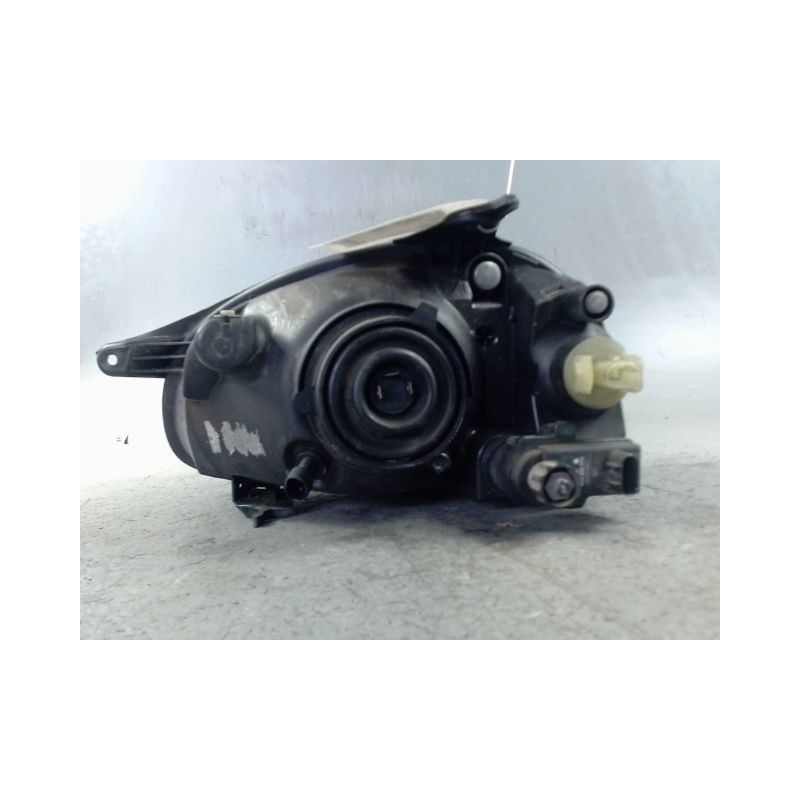 PHARE DROIT OPEL CORSA 97-2000