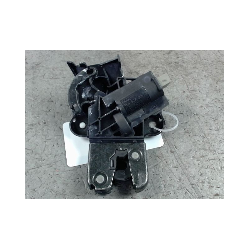 SERRURE COFFRE ARRIERE VOLKSWAGEN EOS C-C