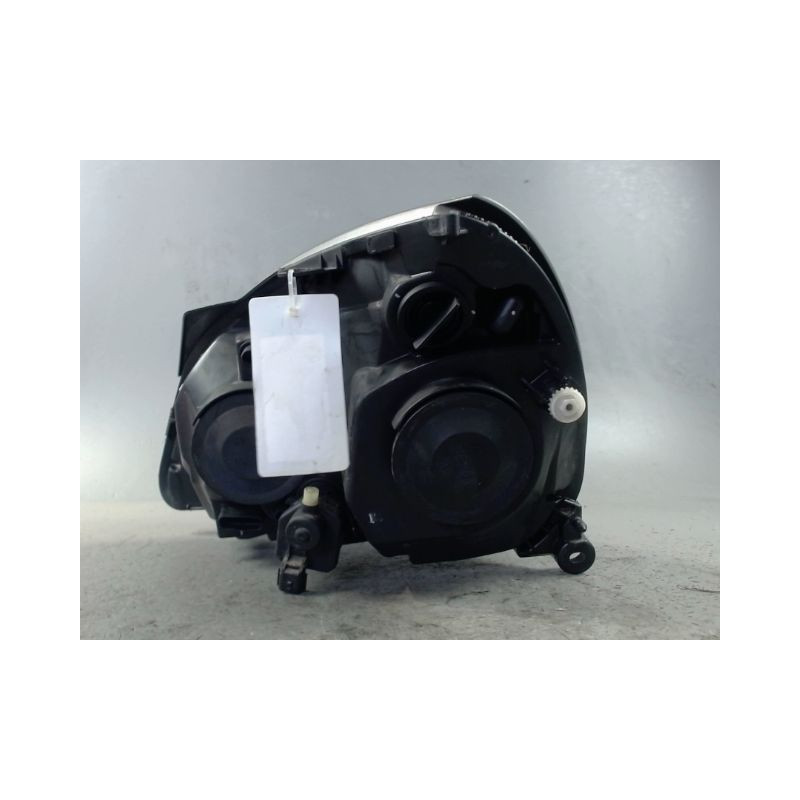 PHARE DROIT RENAULT CLIO II CAMPUS 06-