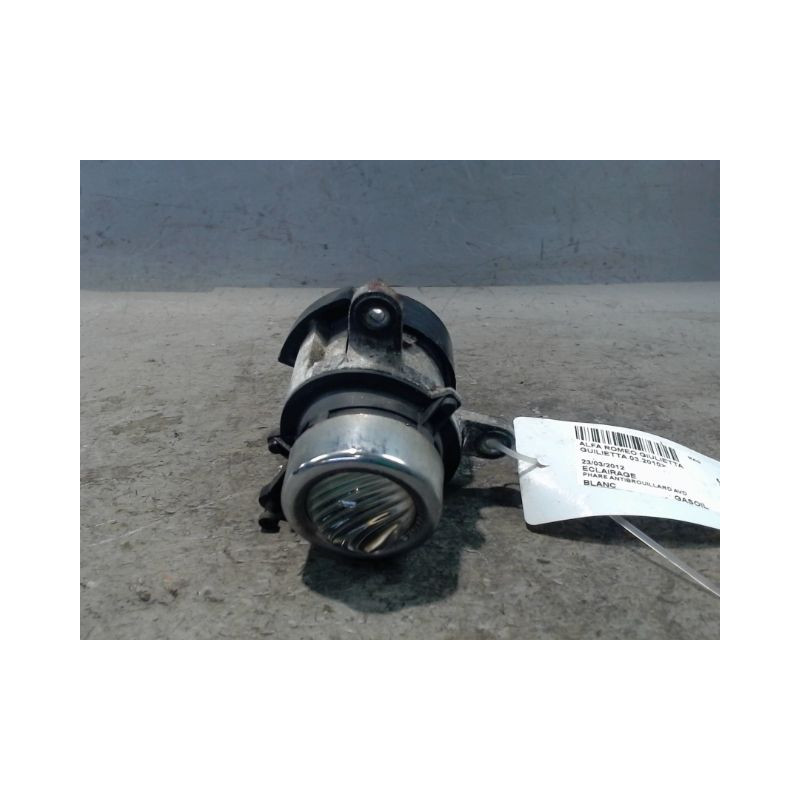 PHARE ANTIBROUILLARD AVANT DROIT ALFA ROMEO GUILIETTA 2010-
