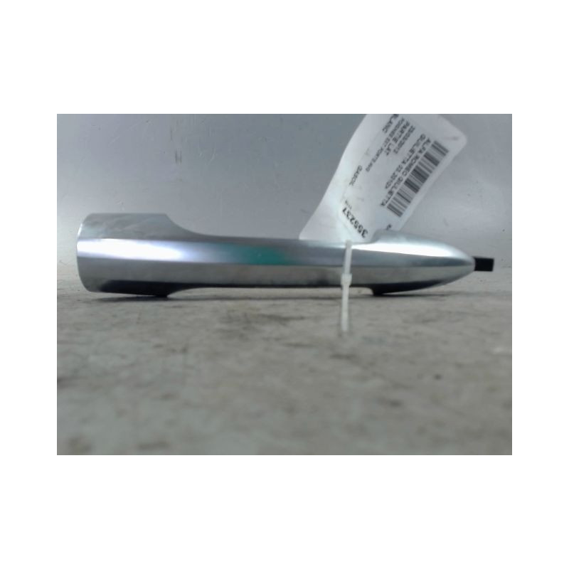 POIGNEE EXTERIEURE PORTE AVANT GAUCHE ALFA ROMEO GUILIETTA 2010-
