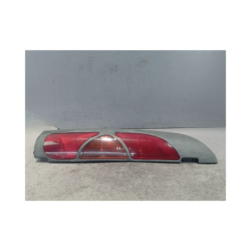 FEU ARRIERE GAUCHE  RENAULT KANGOO EXPRESS 97-2003