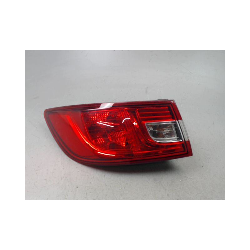FEU ARRIERE GAUCHE  RENAULT CLIO IV Phase 1 2012-...