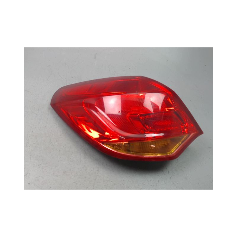 FEU ARRIERE GAUCHE  OPEL ASTRA IV Phase 1 (J) 2010-2012