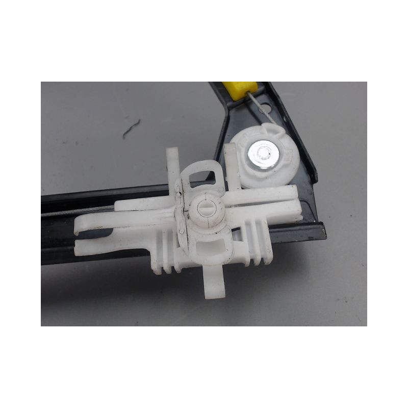 MECANISME LEVE-GLACE ARRIERE GAUCHE FIAT PUNTO