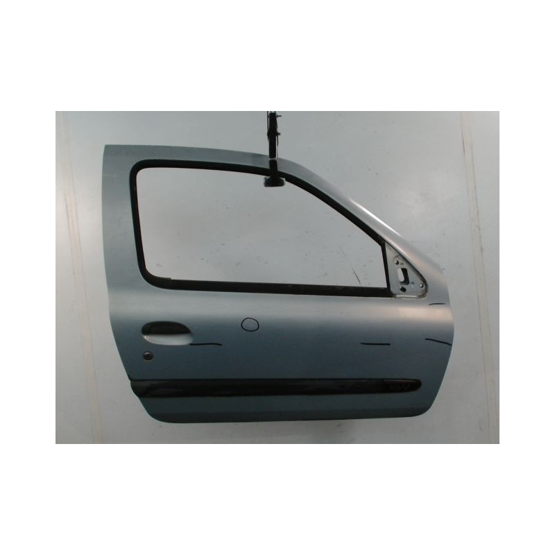 PORTE AVANT DROIT RENAULT CLIO