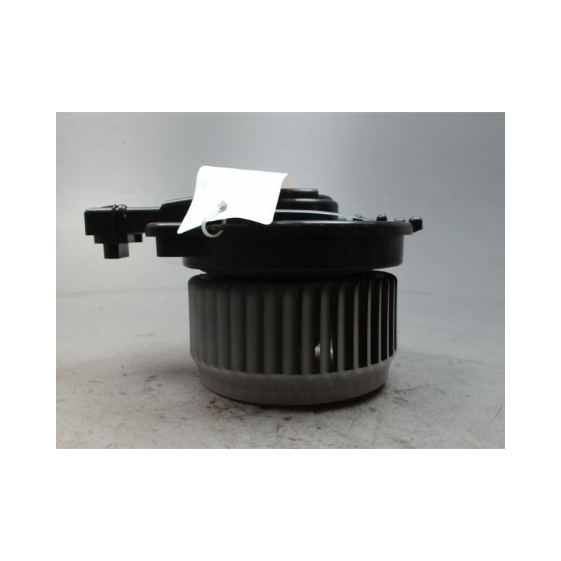 MOTEUR VENTILATEUR CHAUFFAGE SUZUKI VITARA
