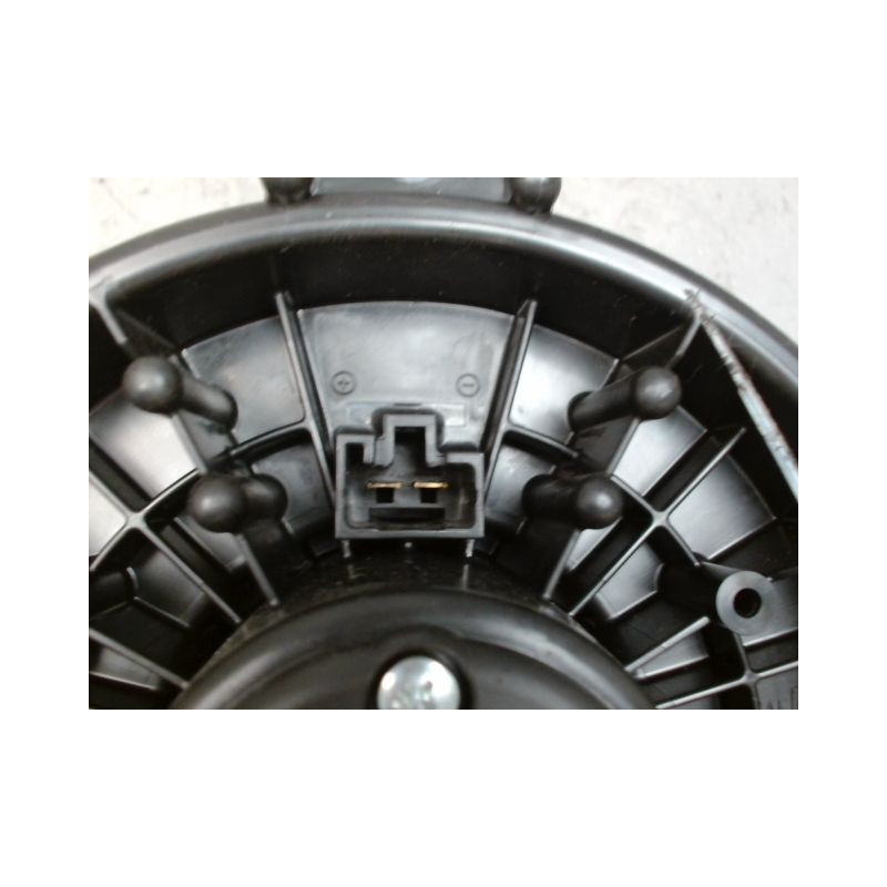 MOTEUR VENTILATEUR CHAUFFAGE SUZUKI VITARA