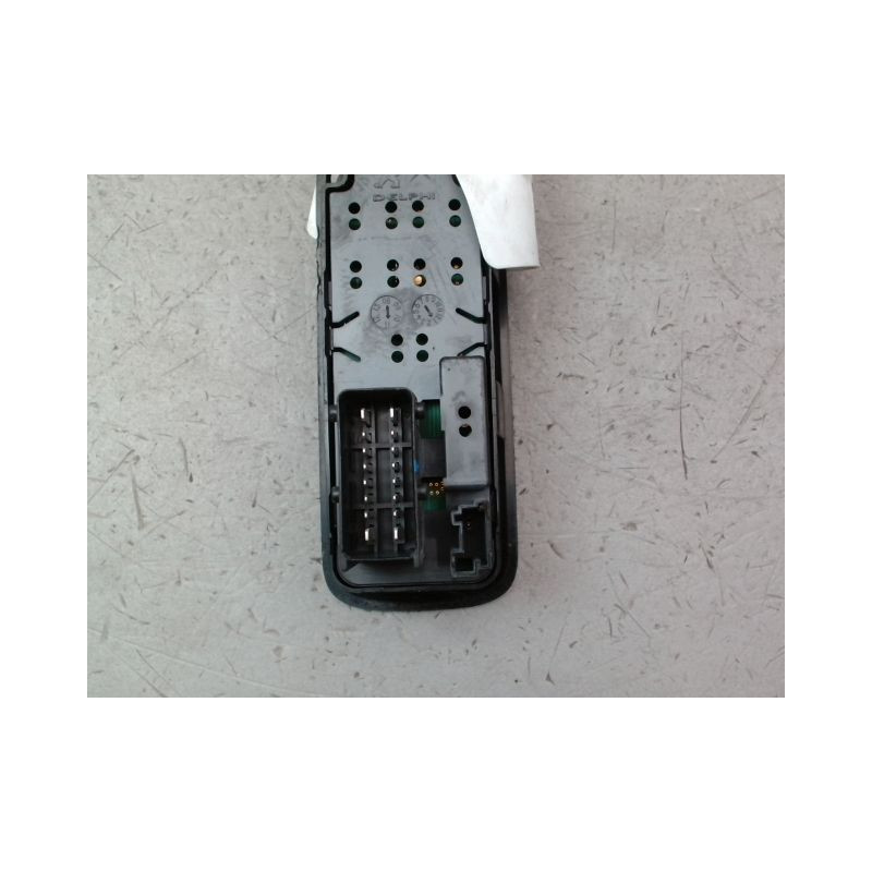 COMMANDE LEVE-GLACE PORTE AVG CITROEN C3 II Phase 1 (A51) 2009-2013