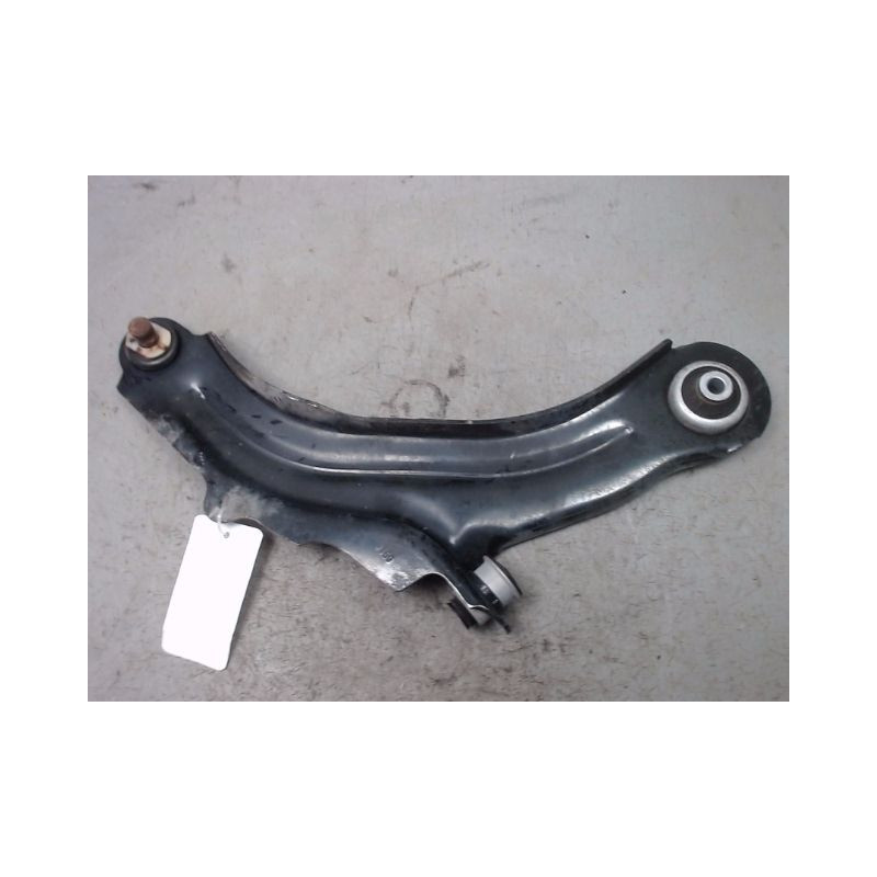 TRIANGLE INFERIEUR AVANT GAUCHE RENAULT CAPTUR