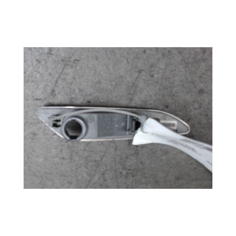 REPETITEUR AILE DROIT FIAT TIPO
