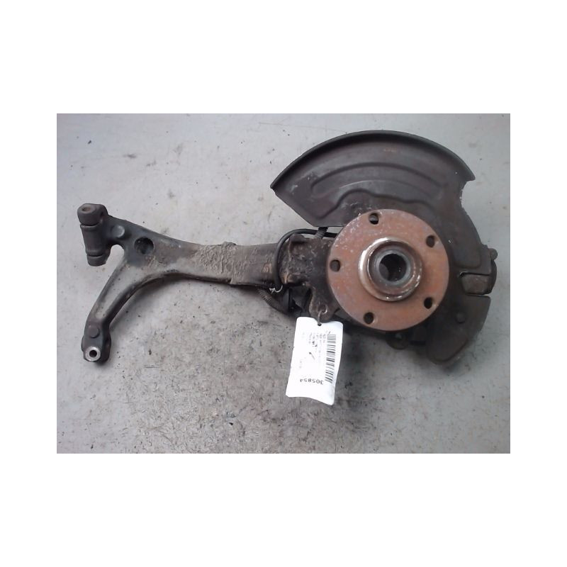 PIVOT AVANT DROIT AUDI A4 AVANT 99-2001