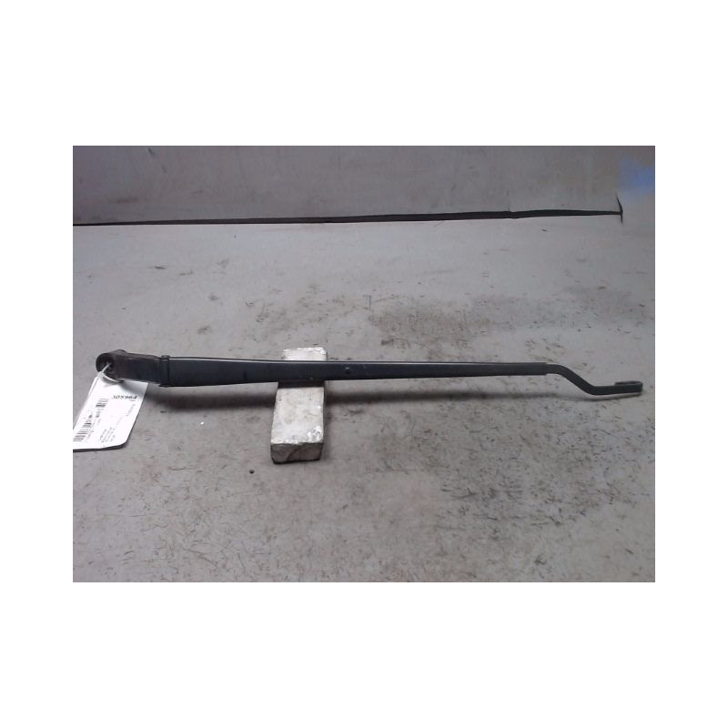 BRAS ESSUIE-GLACE AVANT GAUCHE DAIHATSU CUORE