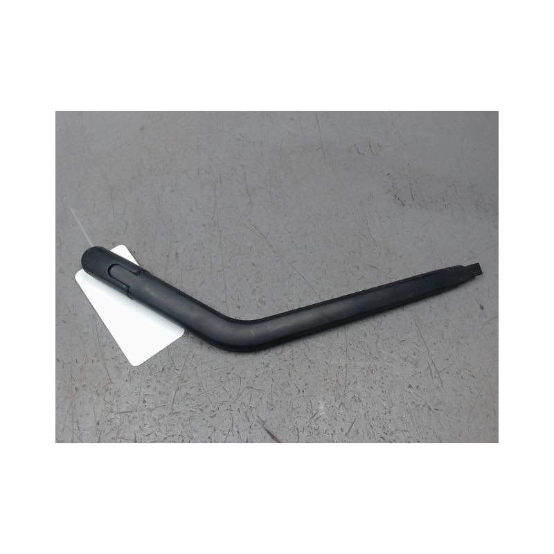 BRAS ESSUIE-GLACE ARRIERE DAIHATSU CUORE